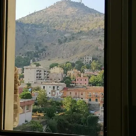 Διαμέρισμα Dadi *